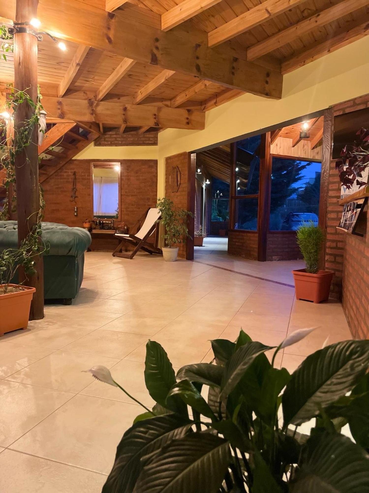 Ruca Nel Hotell El Calafate Exteriör bild